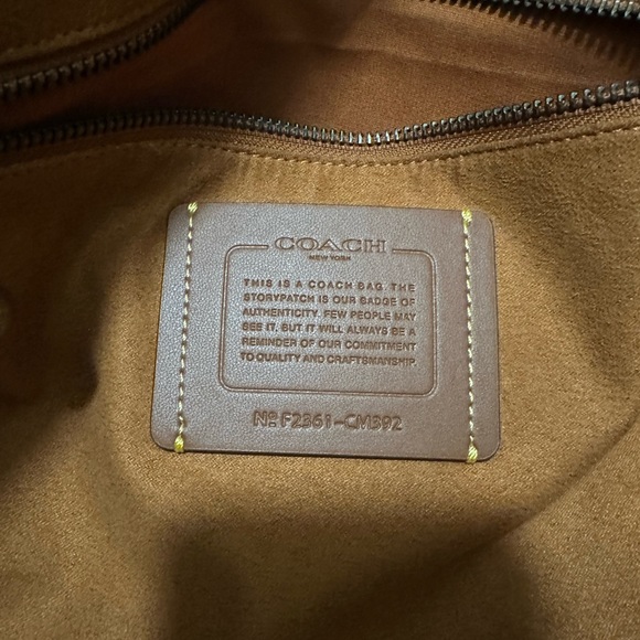 Coach Field Tote 40 In Micro Signature Jacquard - Picture 6 of 8